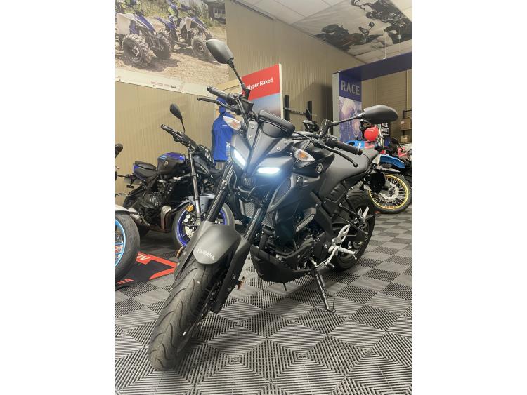 YAMAHA MT-125 ABS